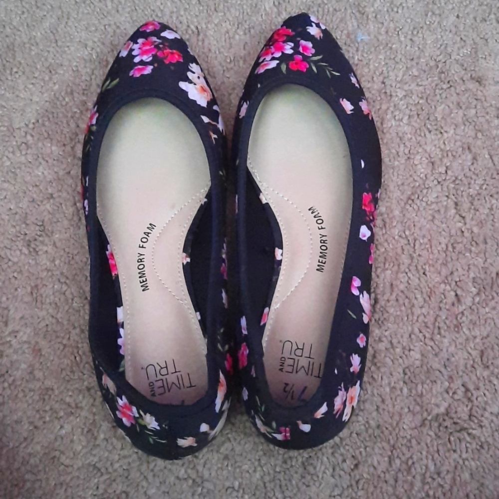 Flower flats from time and tru